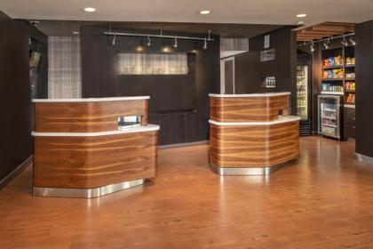Courtyard by Marriott Rockville - image 3