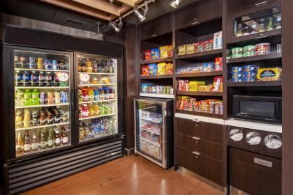 Courtyard by Marriott Rockville - image 8