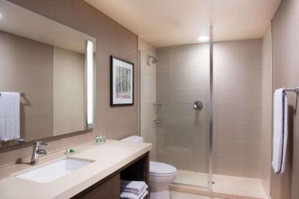Cambria Hotel Rockville - image 10
