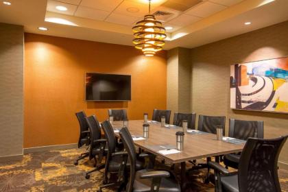 Cambria Hotel Rockville - image 15