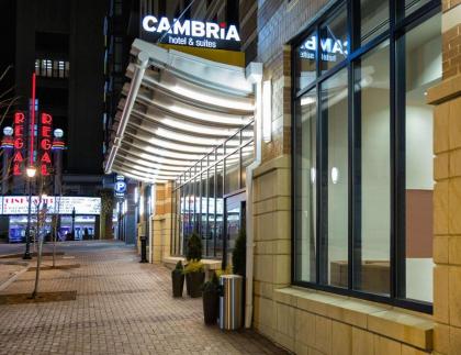 Cambria Hotel Rockville - image 3