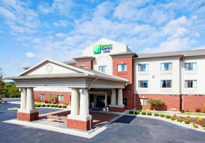 Holiday Inn Express  Suites Rocky mount Smith mountain Lake an IHG Hotel