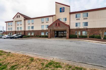 Motel 6-Rocky Mount NC - image 7