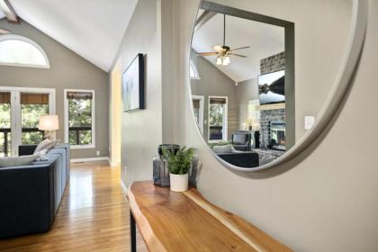 Lakeside Hideaway - NEW! - Lake House - image 14
