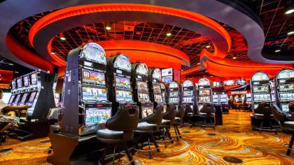 Cherokee Casino Hotel Roland - image 8