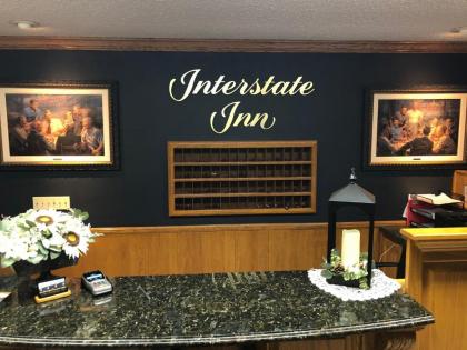 Interstate Inn - image 12