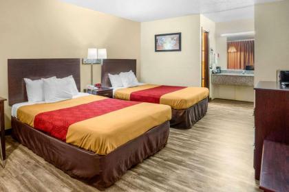 Econo Lodge near missouri University of Science and technology Rolla Missouri