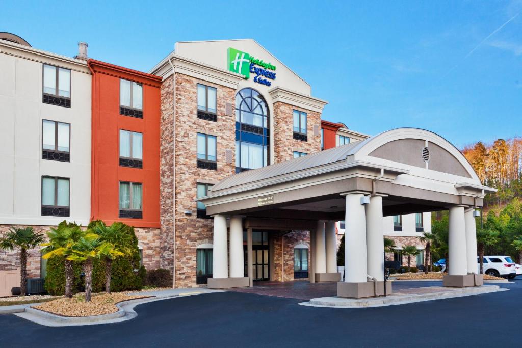 Holiday Inn Express Rome-East an IHG Hotel - main image