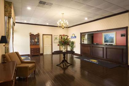 Days Inn by Wyndham Rome Downtown - image 7