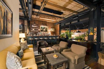 Hawthorn Suites by Wyndham Rome - image 11