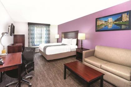 La Quinta by Wyndham Rome - image 13