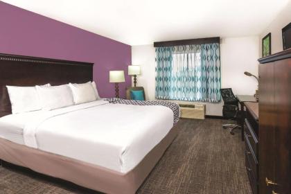 La Quinta by Wyndham Rome - image 15
