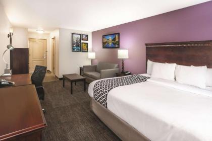 La Quinta by Wyndham Rome - image 6
