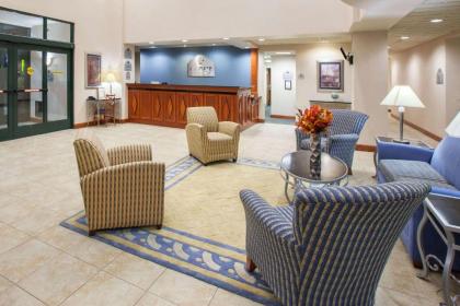 Wingate by Wyndham Rome - image 10
