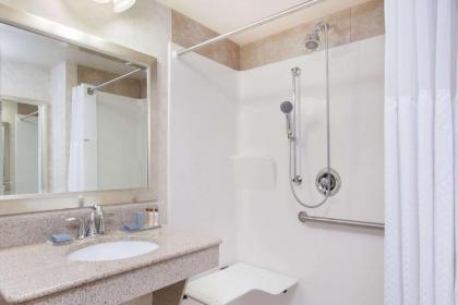 Wingate by Wyndham Rome - image 7