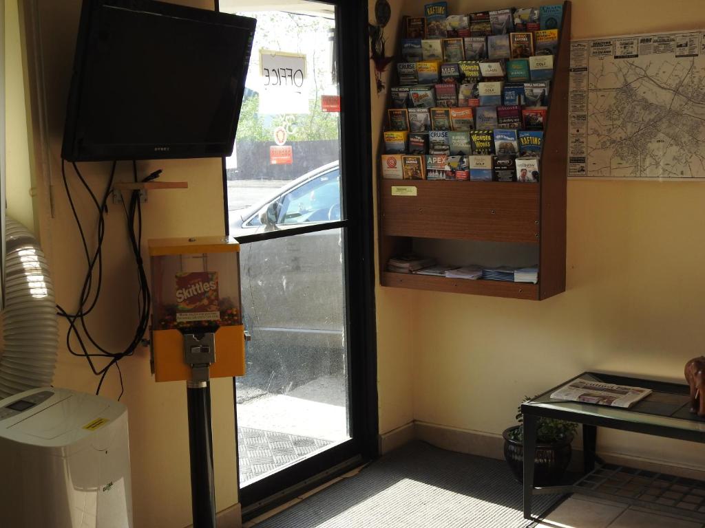 Relax Inn - main image