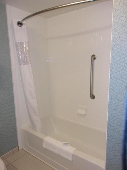 Hampton Inn Rome - image 11