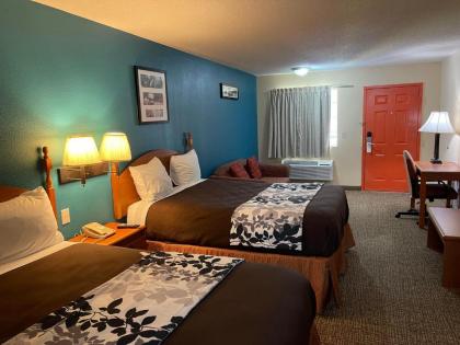 ASHWOOD INN  SUItES
