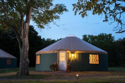 Yale Manor B&B & Yurt Glamping - image 14