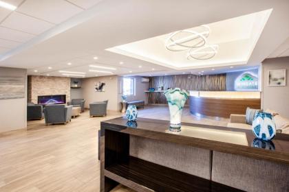 Wingate by Wyndham Detroit Metro Airport - image 8
