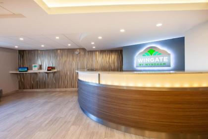 Wingate by Wyndham Detroit Metro Airport - image 9