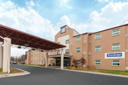 Travelodge By Wyndham Romulus Detroit Airport