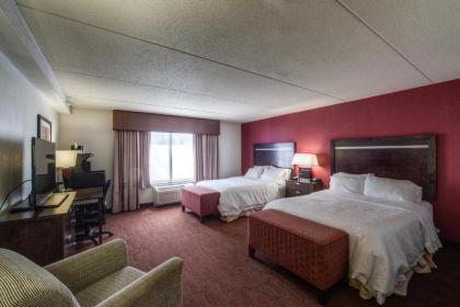 Hampton Inn  Suites DetroitAirport Romulus