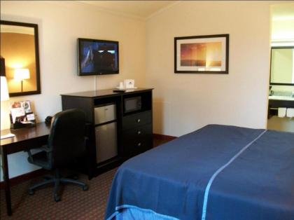 Americas Best Value Inn Romulus/Detroit Airport - image 2