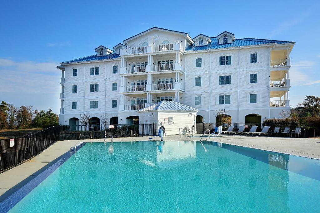 Waterside Resort by Capital Vacations - main image
