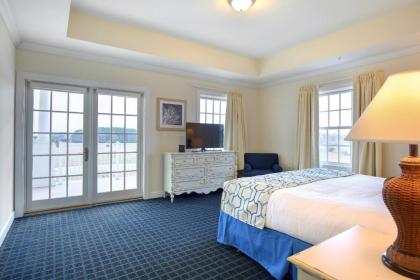 Waterside Resort by Capital Vacations - image 5