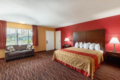 Days Inn by Wyndham Roseburg - image 14
