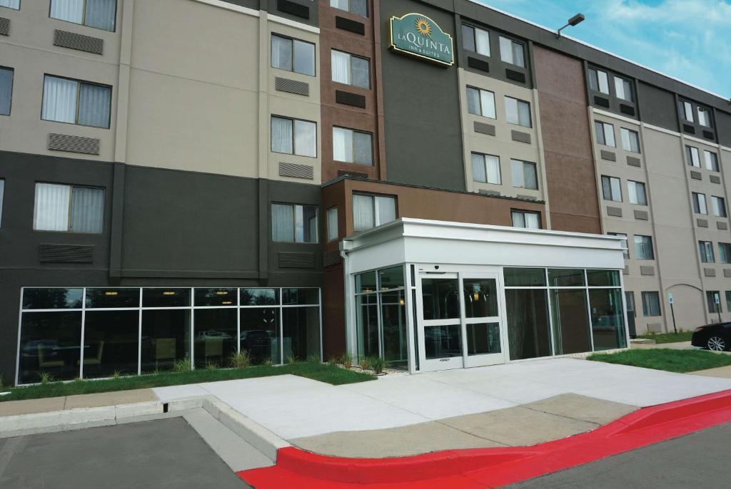 La Quinta by Wyndham Baltimore N / White Marsh - main image
