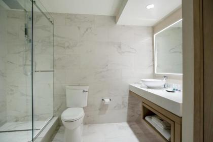 The Westin O'Hare - image 21