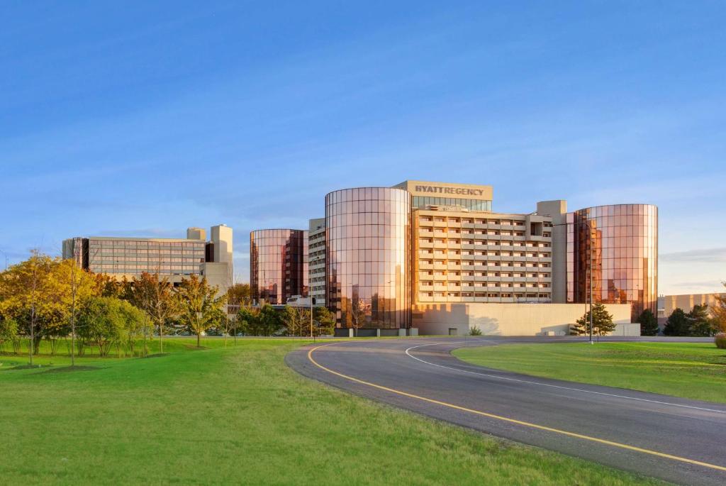 Hyatt Regency O'Hare Chicago - main image