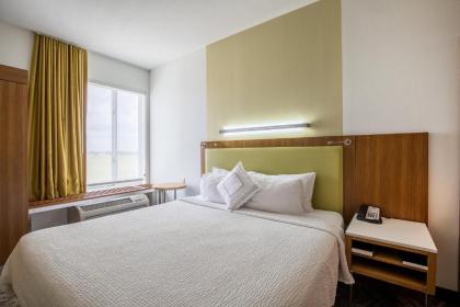 SpringHill Suites by Marriott Houston Rosenberg - image 16