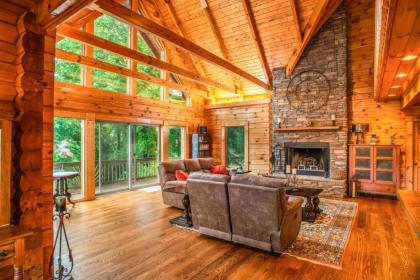 Private mountaintop Cabin Rosman North Carolina