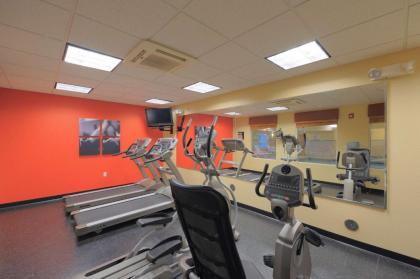 Country Inn & Suites by Radisson Toledo South OH - image 10