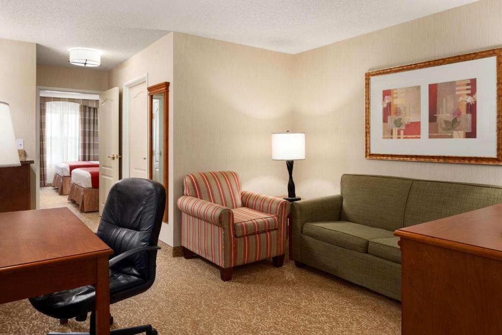 Country Inn & Suites by Radisson Toledo South OH - image 6