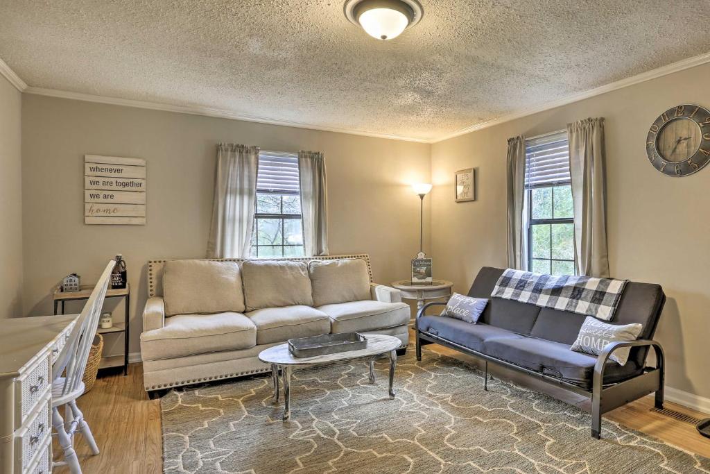 Secluded Rossville Retreat 6 Miles to Chattanooga - main image
