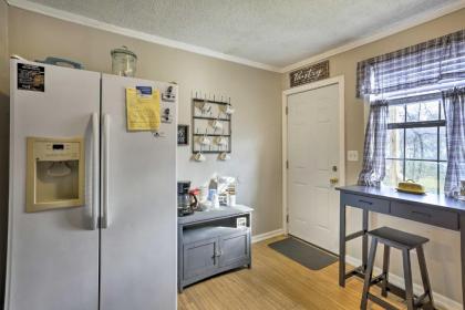 Secluded Rossville Retreat 6 Miles to Chattanooga - image 15