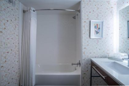 Holiday Inn Atlanta/Roswell an IHG Hotel - image 10