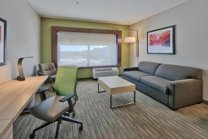 Holiday Inn Express & Suites - Roswell an IHG Hotel - image 4