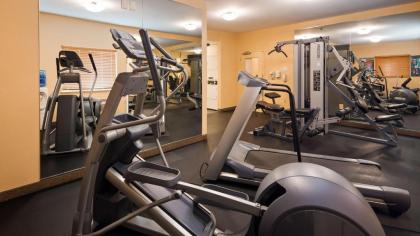 Best Western Plus Wausau-Rothschild Hotel - image 9