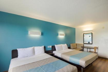 Motel 6-Rothschild WI - image 8