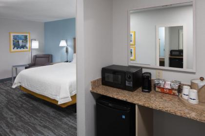 Hampton Inn Austin - Round Rock - image 4