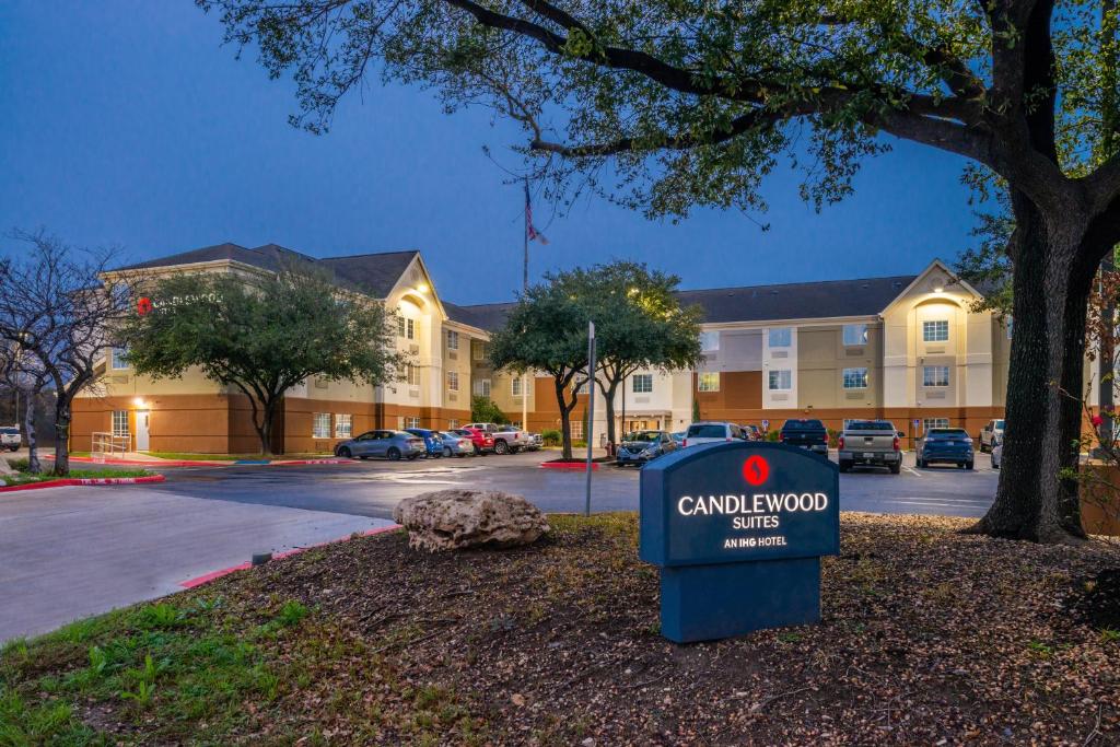 Candlewood Suites Austin-Round Rock an IHG Hotel - main image