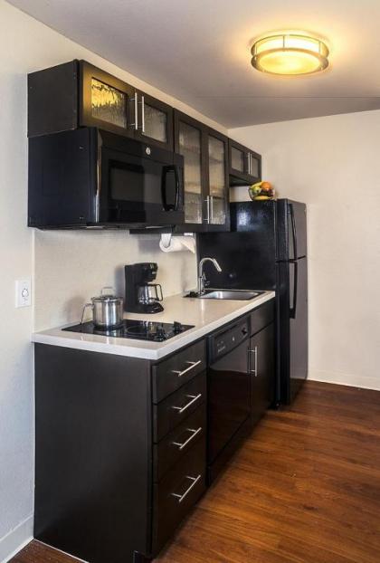 Candlewood Suites Austin-Round Rock an IHG Hotel - image 2