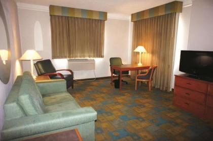 La Quinta by Wyndham Round Rock North - image 8