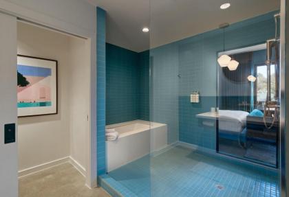 The Ruby Hotel - image 10