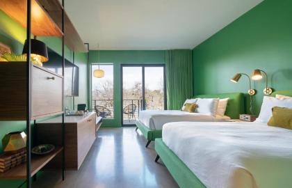 The Ruby Hotel - image 13